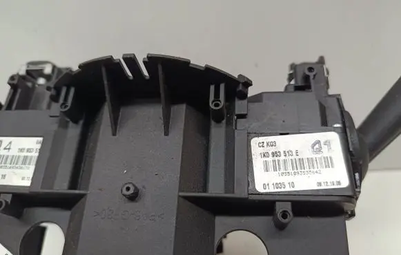 Volkswagen Caddy Indicator stalk 1K0953503JE 90000093620344 10003525