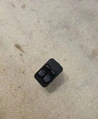 Opel Zafira A Electric window control switch 13363201 90561088