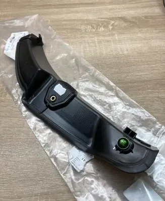 Mercedes-Benz C W205 Other trunk/boot trim element A2056901341