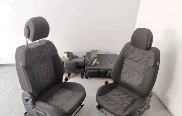Seat set