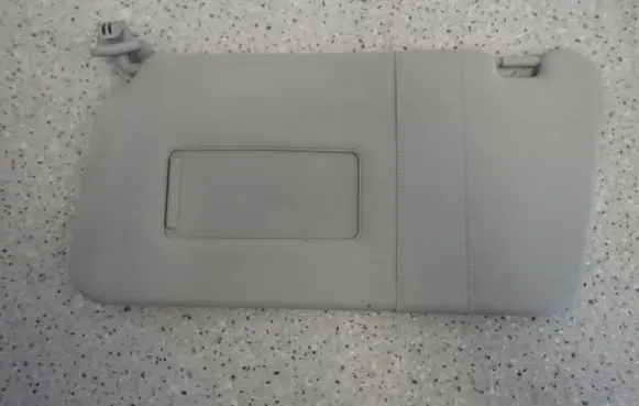Suzuki Splash Sun visor 