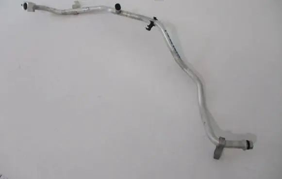 Renault Koleos I Air conditioning (A/C) pipe/hose T1022327A