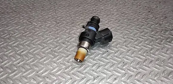 Subaru Impreza II Fuel injector FBYBG10
