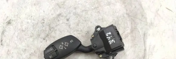 BMW 5 E60 E61 Indicator stalk 608360 6924103 01106720