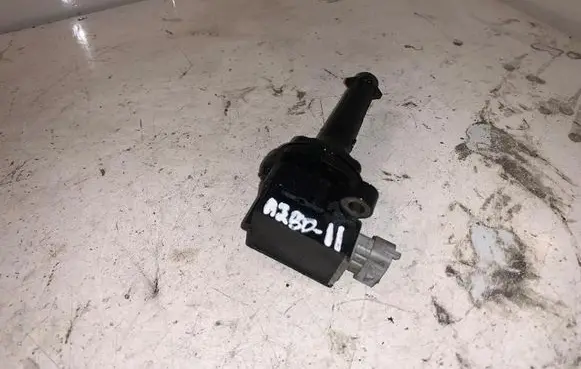 Volvo S60 Glow plug 30713417
