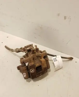 Mitsubishi Outlander Rear brake caliper