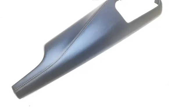 Nissan Qashqai J12 Panel trim 682116UN0A 682R46NN0A