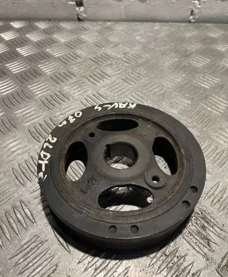 Toyota RAV 4 (XA30) Crankshaft pulley 134080R011