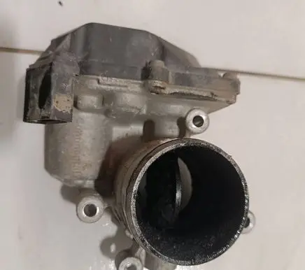 Volkswagen Caddy Throttle valve 03L128063AC 1405131313 A2C84117500