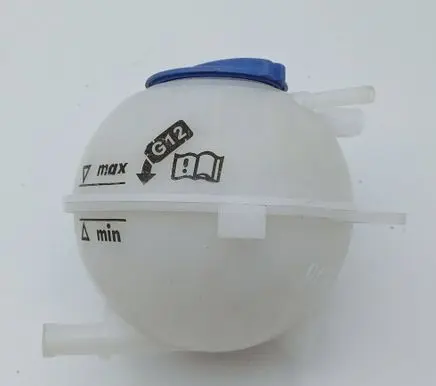 Volkswagen Polo IV 9N3 Coolant expansion tank/reservoir 445359103