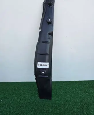 Audi A5 Fender foam support/seal 8W6821111