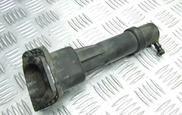 Volvo XC90 Headlight washer pump 