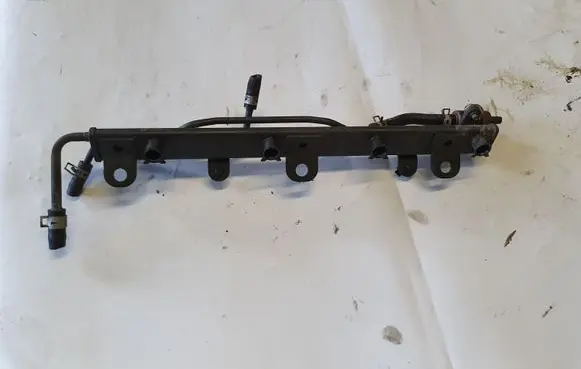 Suzuki Grand Vitara II Fuel main line pipe NOCODE