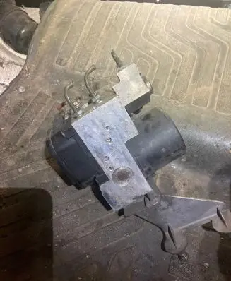 Mercedes-Benz S W220 ABS Pump A0034318712