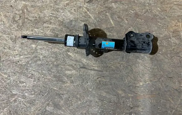 KIA Sportage Front shock absorber/damper K8102K5