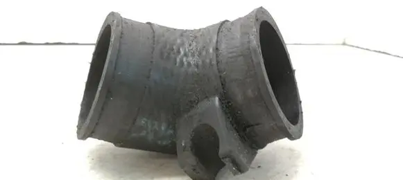 Audi A4 S4 B5 8D Intercooler hose/pipe 8D0145834A