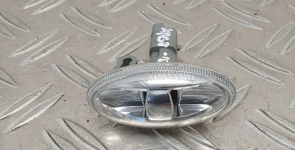 Toyota Aygo AB40 Front fender indicator light