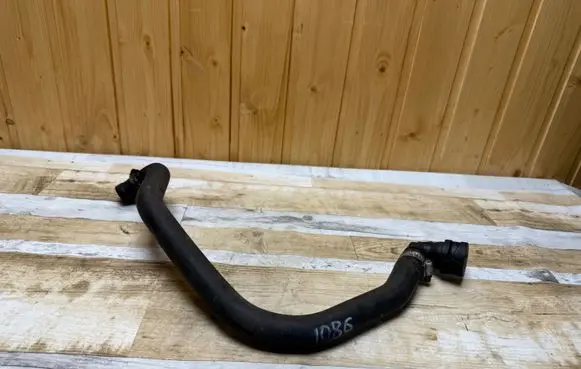 Volvo S80 Engine coolant pipe/hose