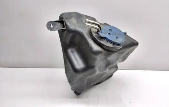 Mercedes-Benz S W221 Windshield washer fluid reservoir/tank 2218602160 A2218690072