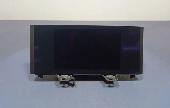 Lexus IS III XE30 Radio/CD/DVD/GPS head unit 8611053022