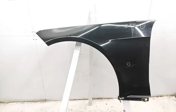 Mercedes-Benz E W212 Fender BLLPW212CZ