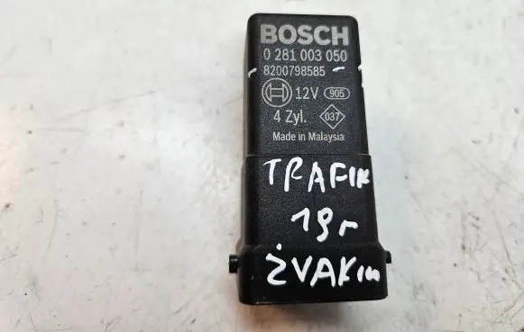 Renault Trafic III (X82) Glow plug pre-heat relay 8200798585