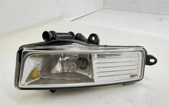 Audi A6 S6 C6 4F Front fog light