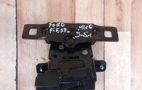 Ford Fiesta Tailgate/trunk/boot lock/catch/latch 8A61A442A66BA