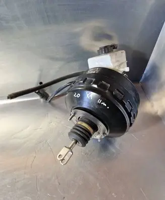 BMW X1 E84 Brake booster 6788038 25220331103228