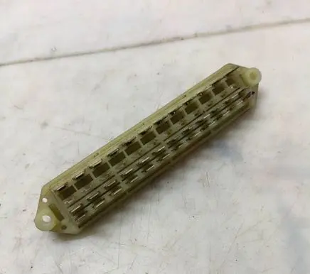 Mercedes-Benz 609 Fuse module 0005468501