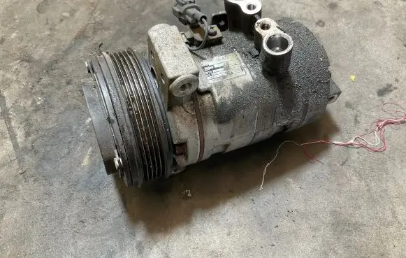 Nissan Navara D23 Air conditioning (A/C) compressor (pump) 9076 926004JA1A