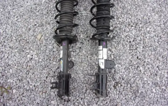 Fiat 500X Rear shock absorber/damper 52036194