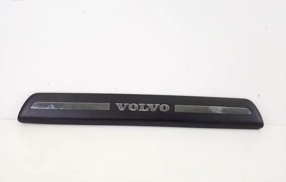 Volvo V50 Front sill trim cover 30744287