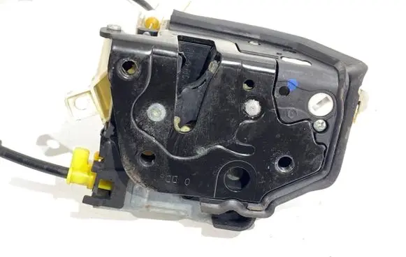 Audi A4 S4 B9 Front door lock 8X1837016C