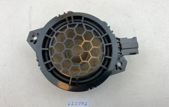 Audi A3 S3 8V Front door speaker 8V0035397A 64771YPK