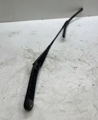 Audi A4 S4 B8 8K Windshield/front glass wiper blade 