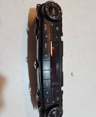 Mercedes-Benz E W211 Climate control unit 2118301785 00021905