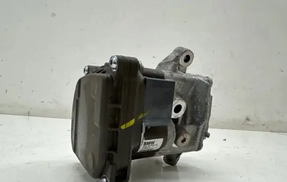Mini Cooper Countryman F60 Oil pump 