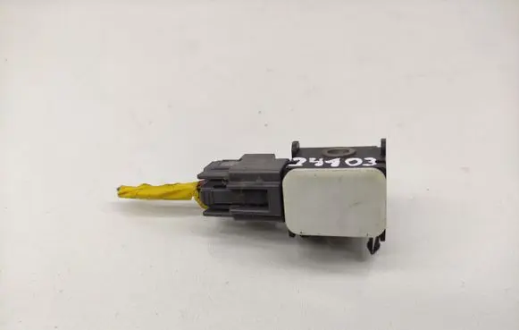 Hyundai Santa Fe Airbag deployment crash/impact sensor 959202B000