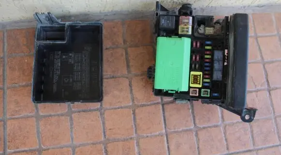 Mitsubishi Outlander Fuse box set 