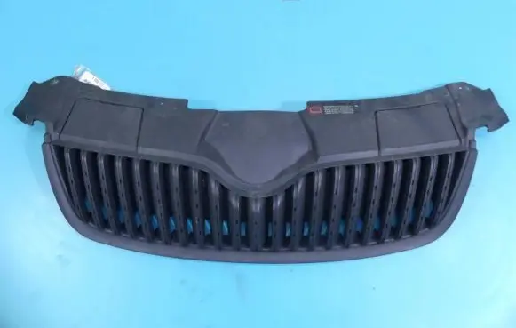 Skoda Fabia Mk2 (5J) Front bumper upper radiator grill 5J0853668 IMPRK1306177