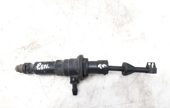 Clutch master cylinder