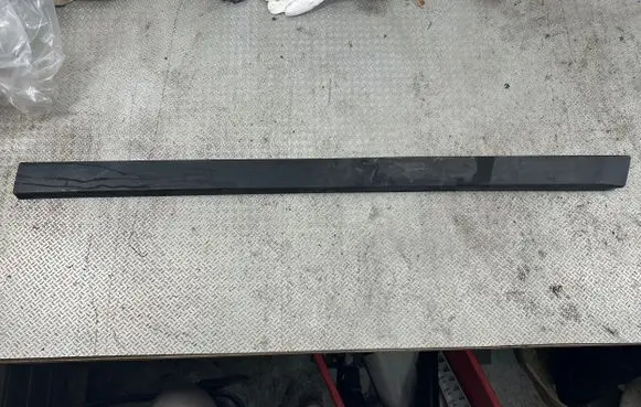 Peugeot 2008 I Front door trim (molding) 9678406677