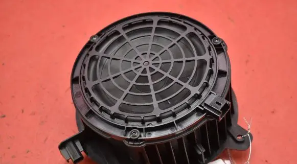 Opel Mokka Subwoofer speaker 9818747880
