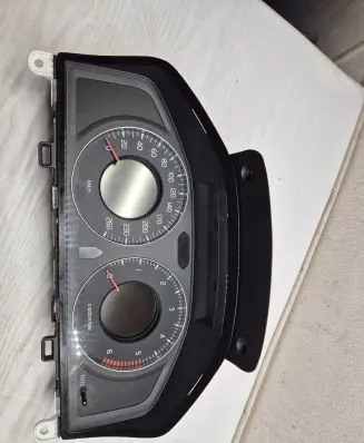 Volvo V70 Speedometer (instrument cluster) 36002195 30786623AB 69199860U