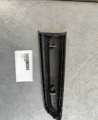 Front door card panel trim