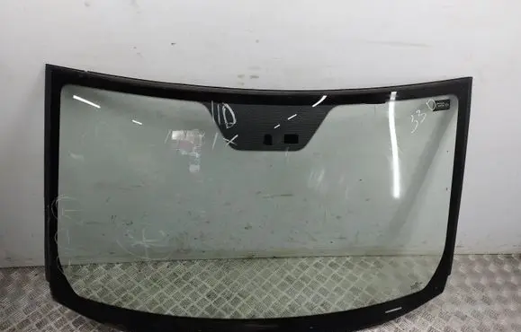 Hyundai ix35 Front windscreen/windshield window 