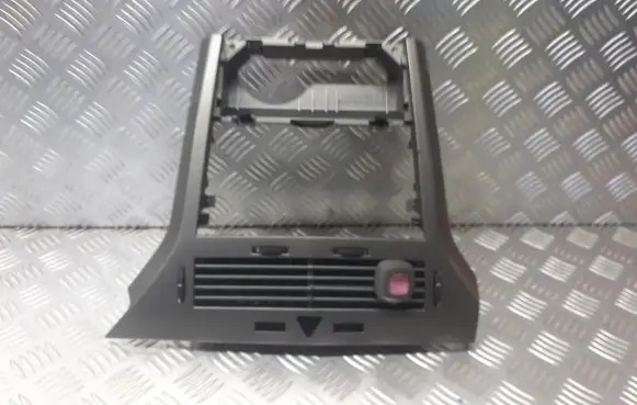 Opel Astra H Radio/GPS head unit trim 13141085