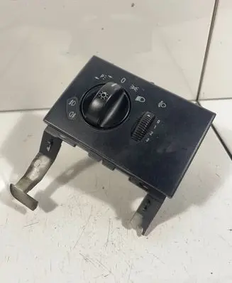 Mercedes-Benz Vito Viano W639 Light switch A6395450204 ZGS003