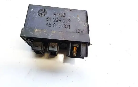 Alfa Romeo 156 Glow plug pre-heat relay 51299012 46807091
